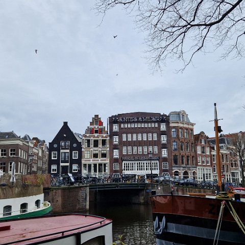 41 Amsterdam
