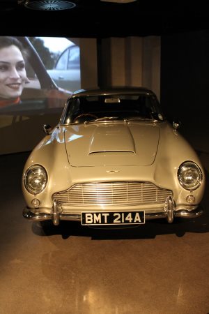 007 Aston Martin