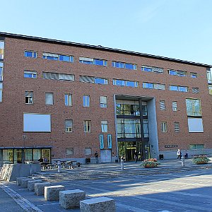 25 Universitas Osloensis