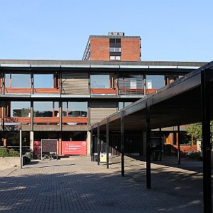 35 Universitas Osloensis