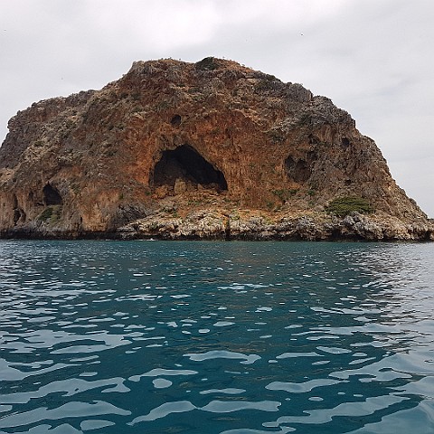 12-Platanias