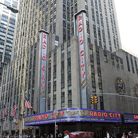 Rockefeller-Center-3