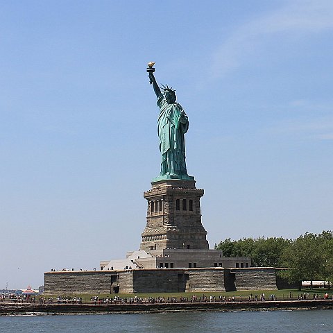 Statue-of-Liberty-2