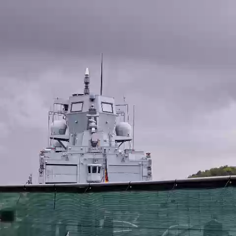 4 frigate FGS Baden-Württemberg (F222) in Oslo