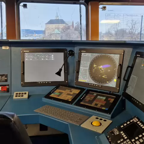 10 ITS Carabiniere (F 593) in Oslo, Norway