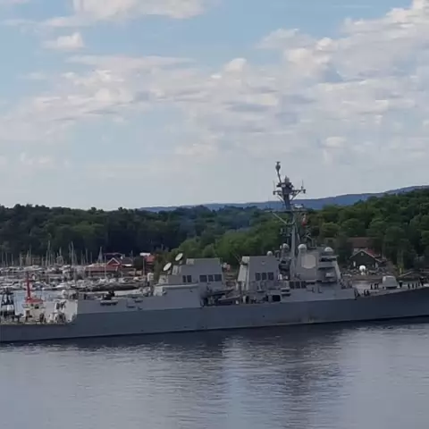 12 USS Bainbridge i Oslo