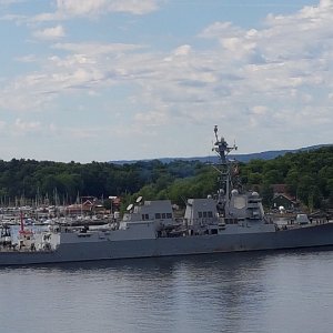18 USS Bainbridge i Oslo