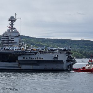16 USS Gerald R. Ford (CVN-78) in Oslo, Norway