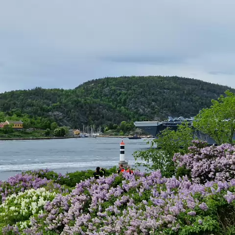 2 USS Gerald R. Ford (CVN-78) in Oslo, Norway