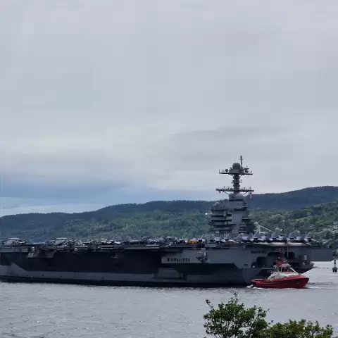 21 USS Gerald R. Ford (CVN-78) in Oslo, Norway