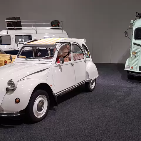 18 Oslo Motor Show 2021