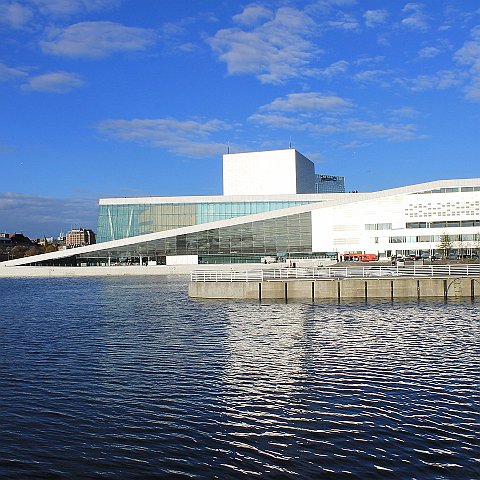 2 Operaen