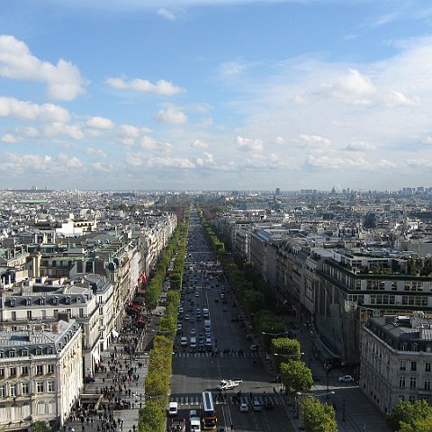 8 Paris