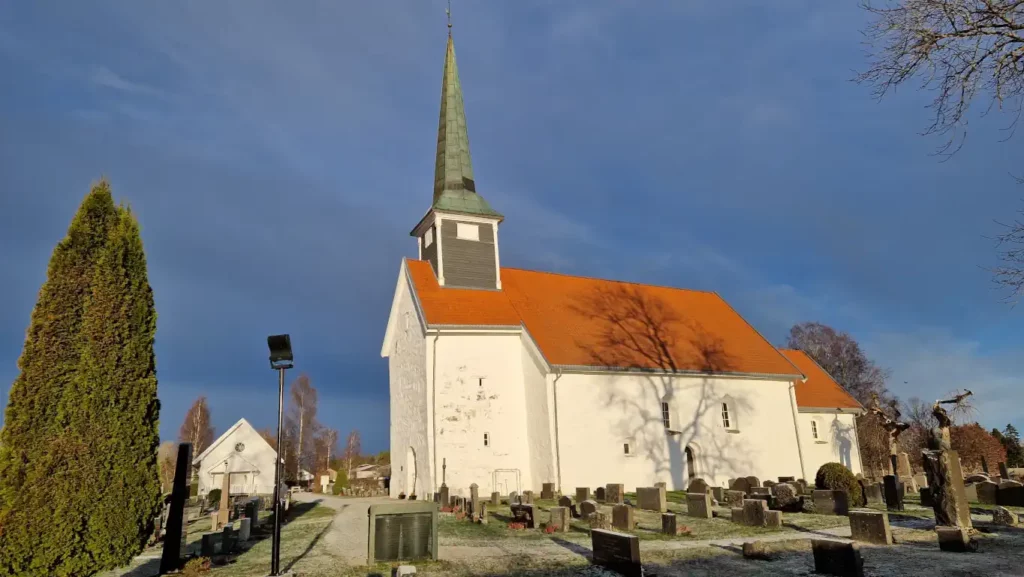 Enebakk kirke i Kirkebygda