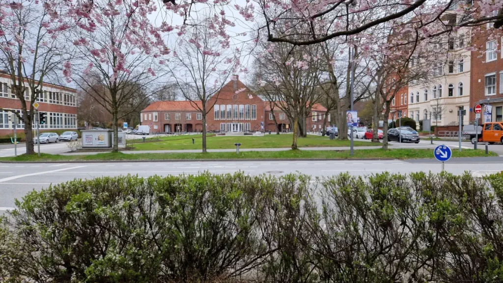 Lessingpl. sett fra Schräger Funken