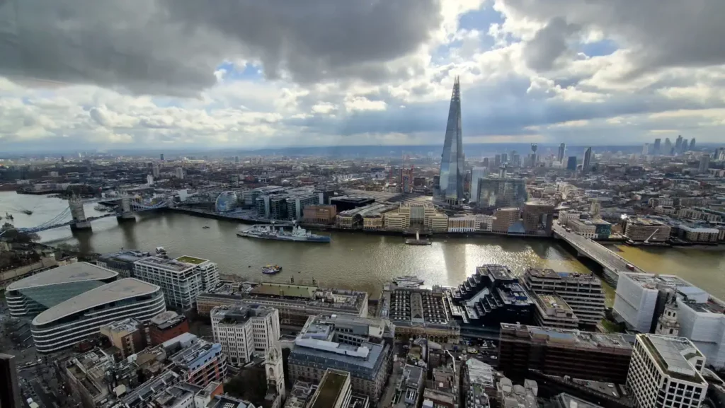 Utsikten fra Sky Garden mot The Queens Walk