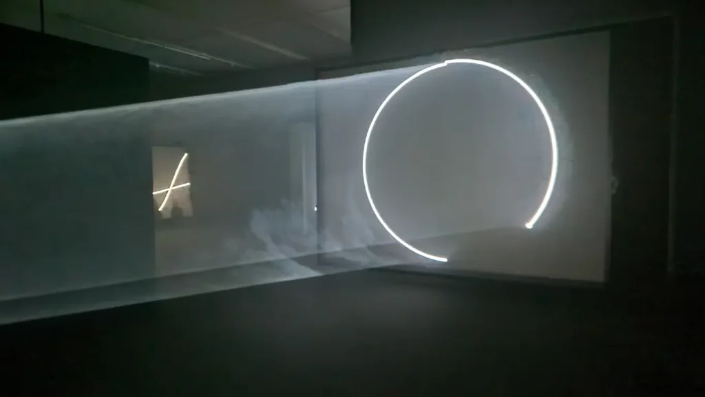 Installasjonsvisning Solid Light