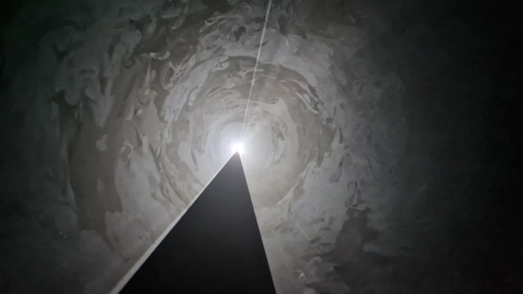 Inni Anthony McCalls Solid Light
