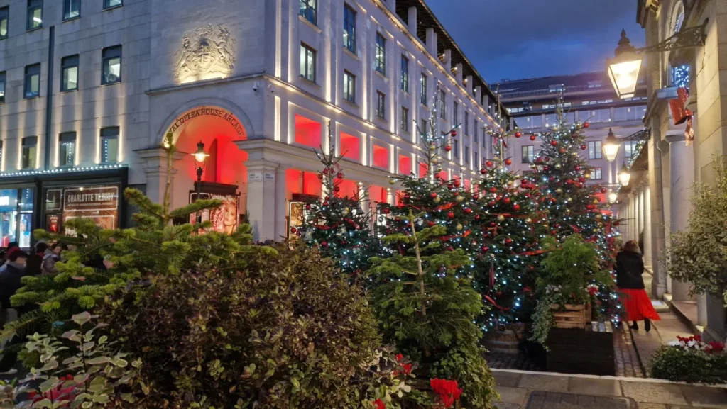 Covent Garden pyntet til jul