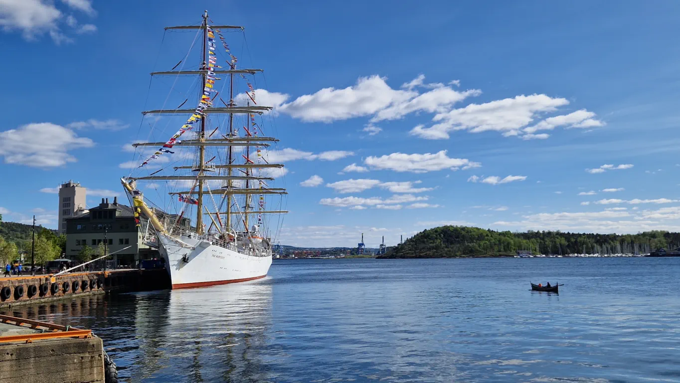 Dar Młodzieży i Oslo Havn