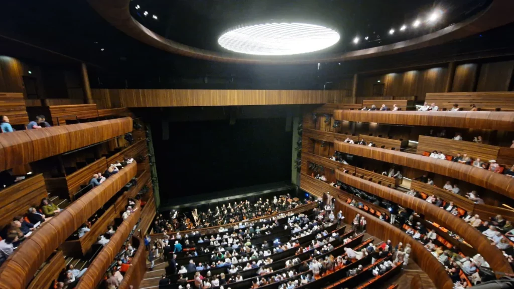 3. balkong i Operaen
