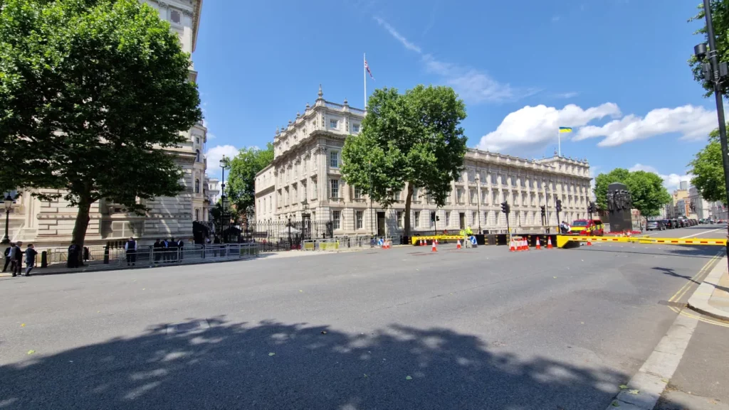 Whitehall og Downing Street i London