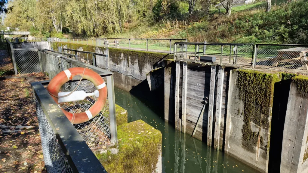 Svanfoss sluse oppstrøms
