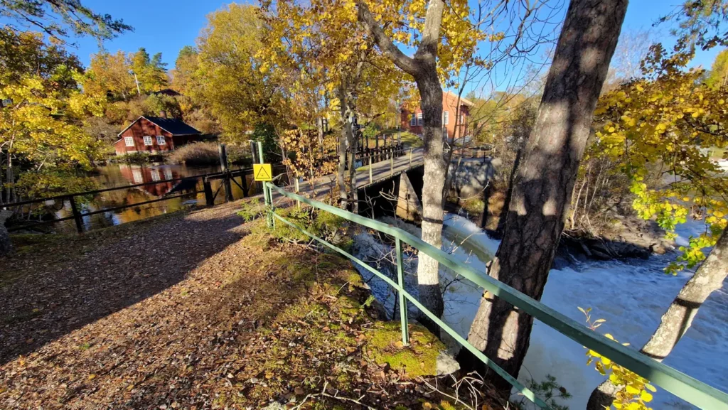 Fossen mellom Töcksfors sluse 30 og nedre kraftverk