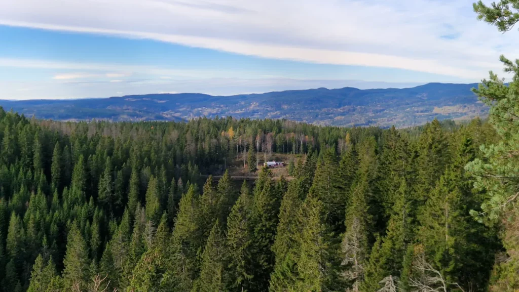 DNT Skjennungsvolden sett fra Skjennungstua