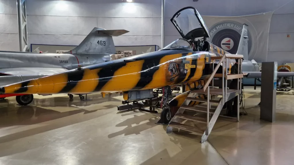 Tigermalt F-5A Freedom Fighter nr. 208 på Flysamlingen