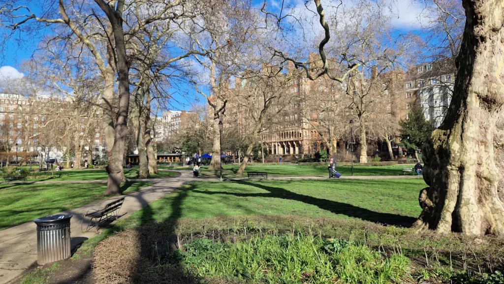 Caffè Tropea, President Hotel og Kimpton Fitzroy London i Russell Square