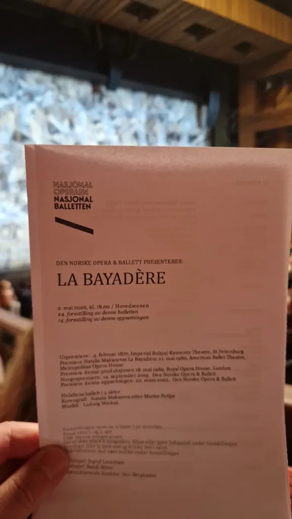 Programmet til La Bayadère med Nasjonalballetten