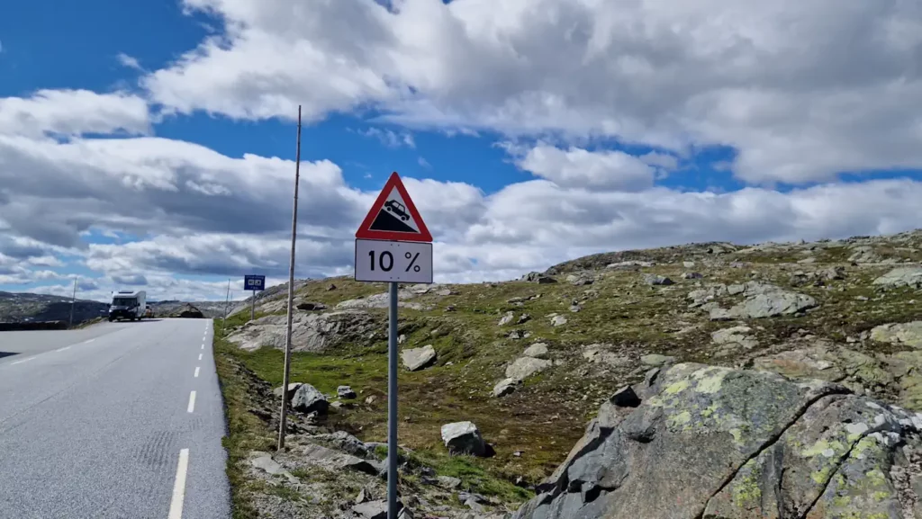 Sognefjellsvegen 10 % stigning