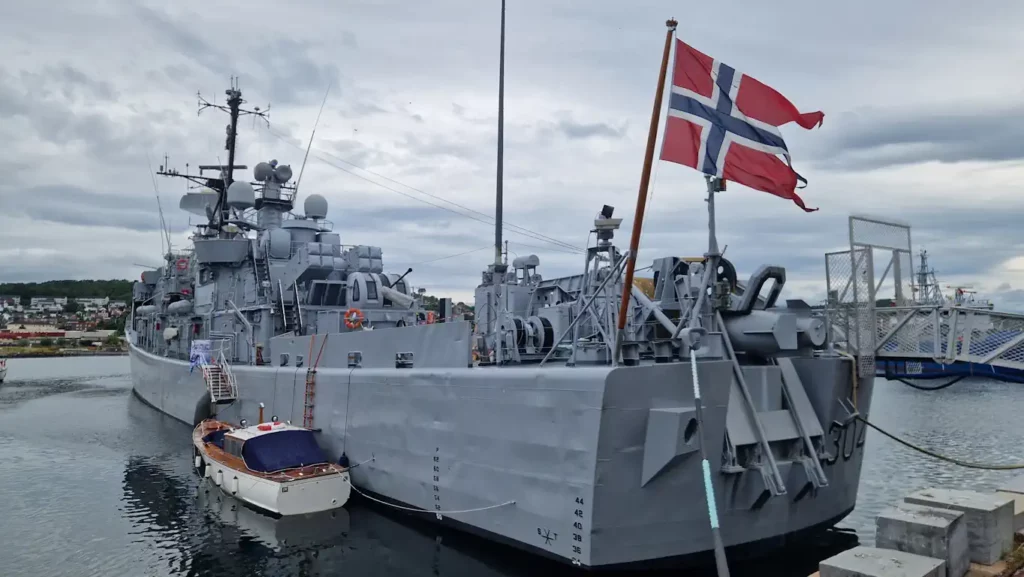 KNM Narvik (F304) ved Marinemuseet i Horten