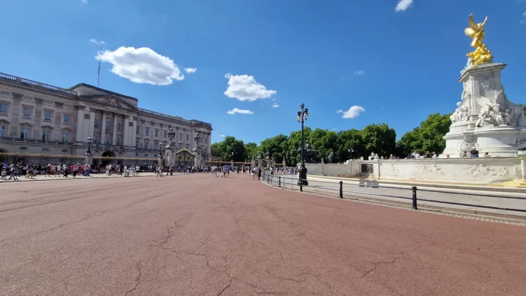 Queen Victoria Memorial og Buckingham Palace
